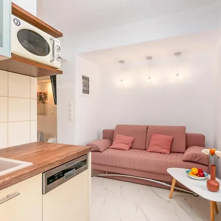 Pamina Mare * ניאה סקיוני