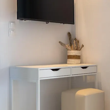 Pamina Mare * Неа-Скиони