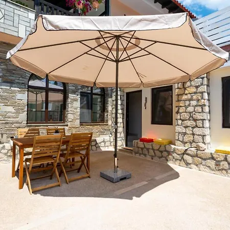 Pamina Mare * Неа-Скиони