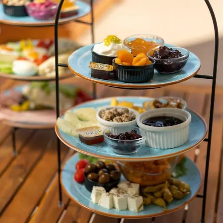 Pamina Mare Apartament